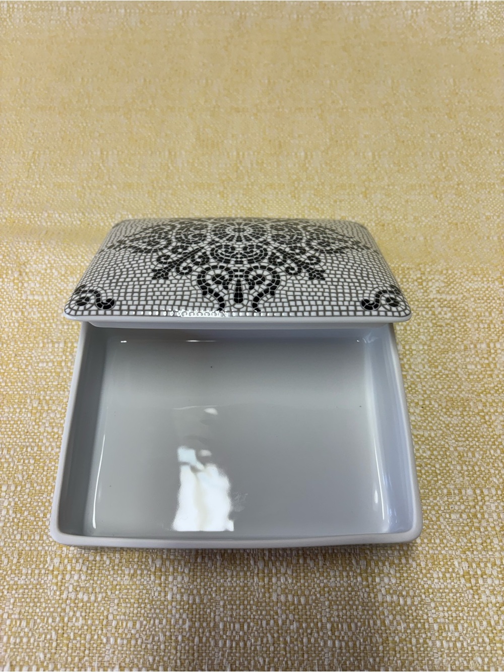 Vista Alegre Black and White Mosaic Porcelain Box - Picture 5 of 10